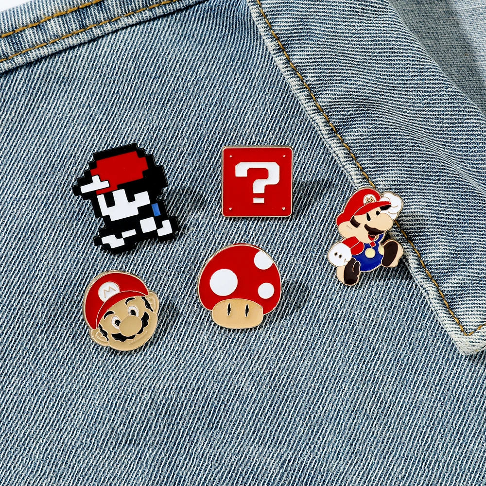 Retro Gaming 5-Piece Pin Set – 80's, 90's & 2000's Edition – Perfect for Collectors!