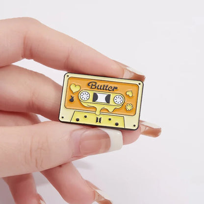 Retro 'All You Need is Kpop & Cassette Tapes'